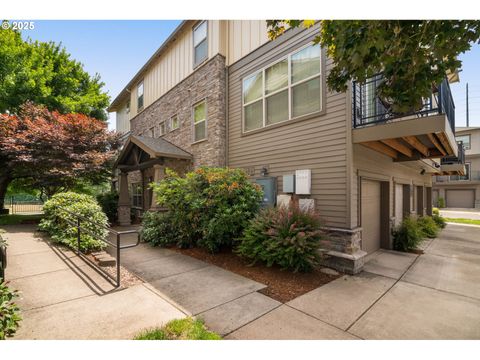 608 NE ADWICK DR Beaverton OR 97006