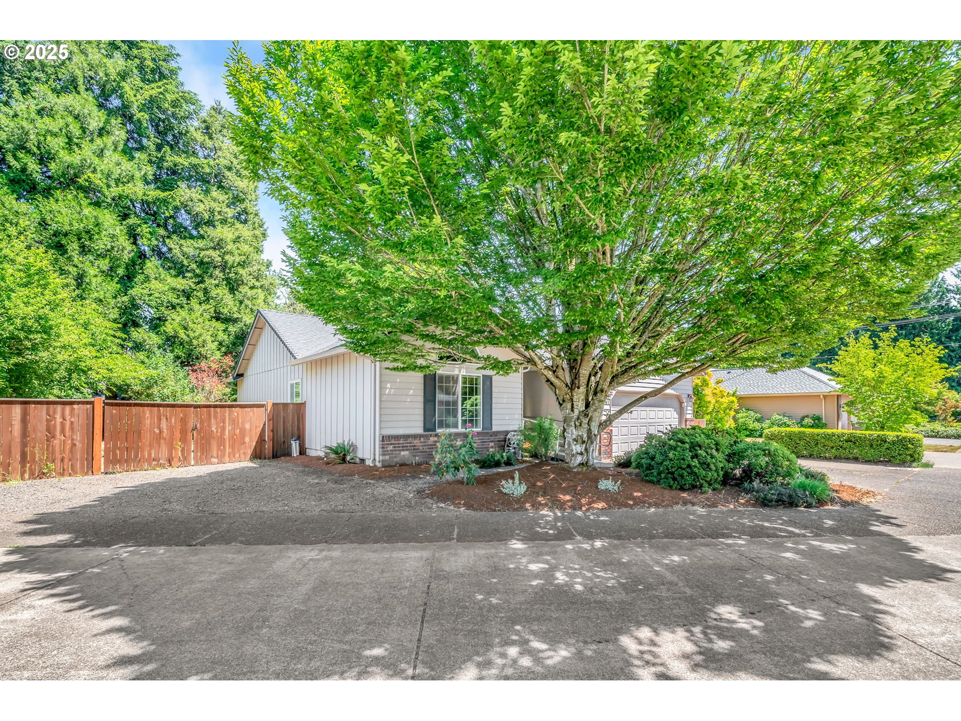 1041 Irving RD