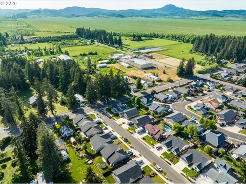 Tiny photo for 392 Owens Way, Creswell, OR 97426 (MLS # 453015182)