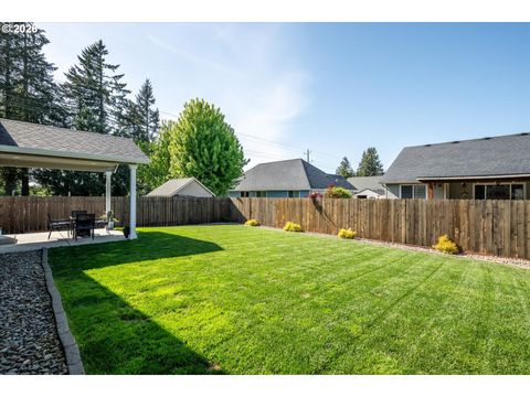 Tiny photo for 392 Owens Way, Creswell, OR 97426 (MLS # 453015182)