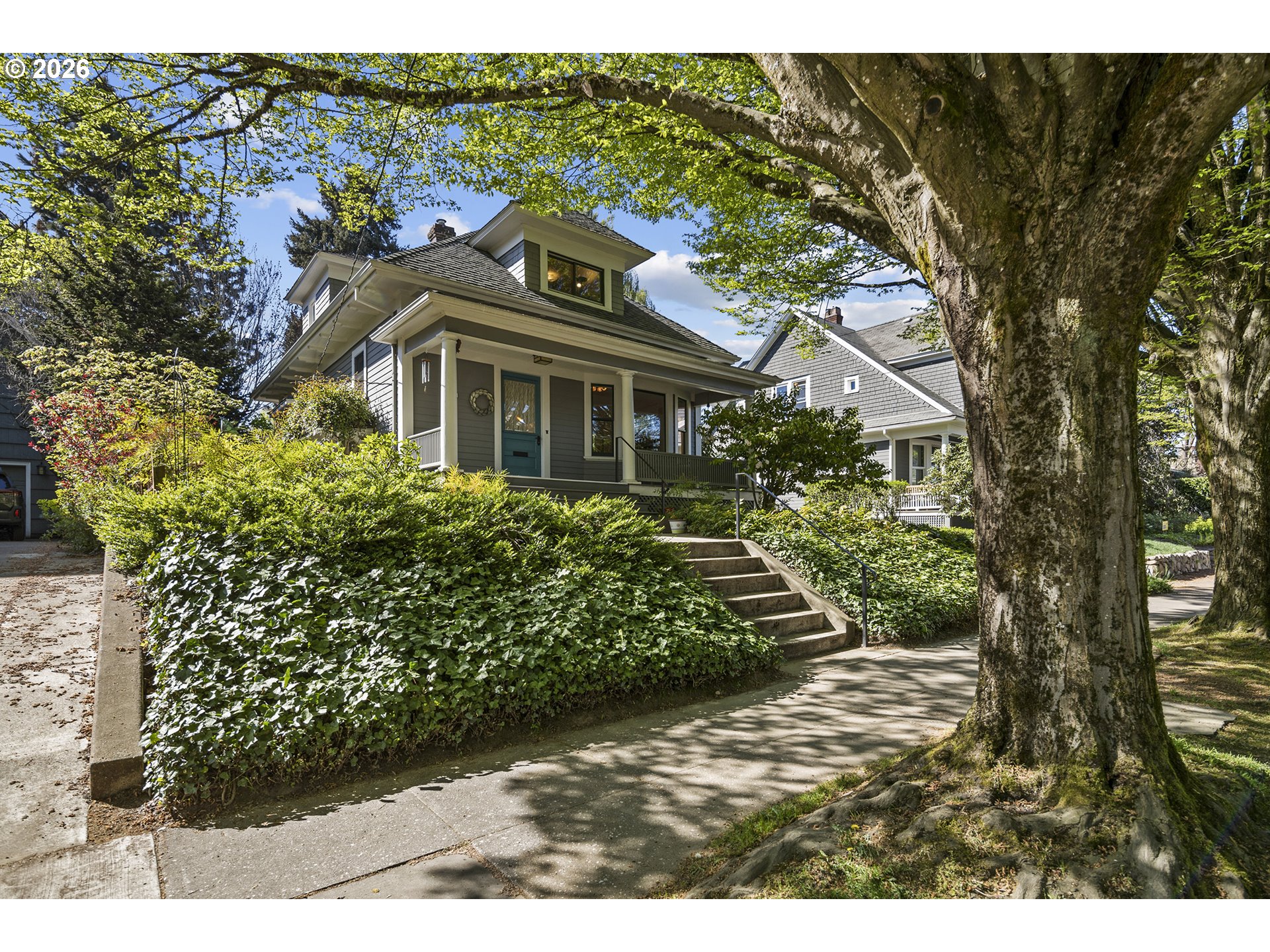 2217 NE 12TH AVE