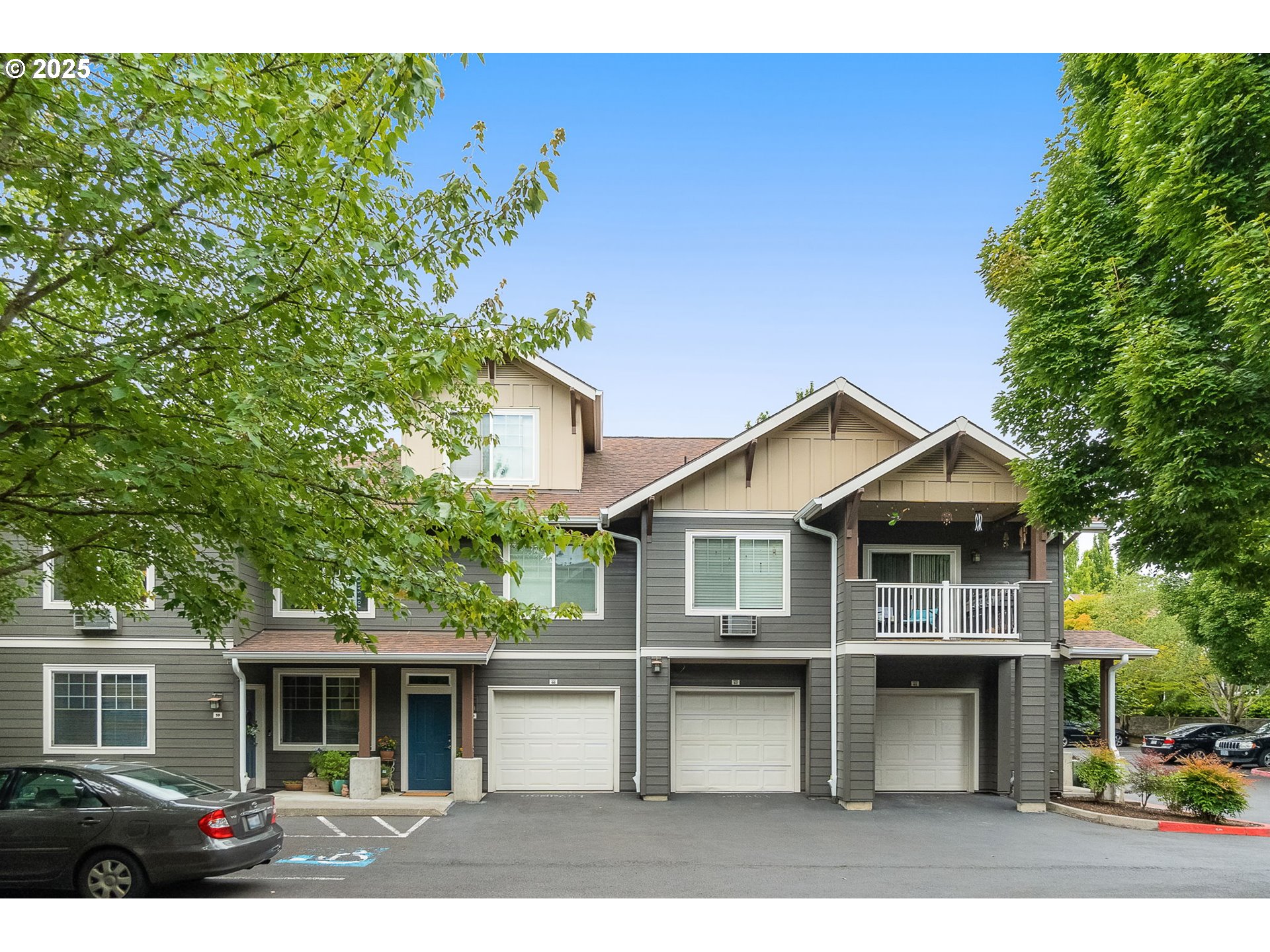 10800 SE 17TH CIR E60