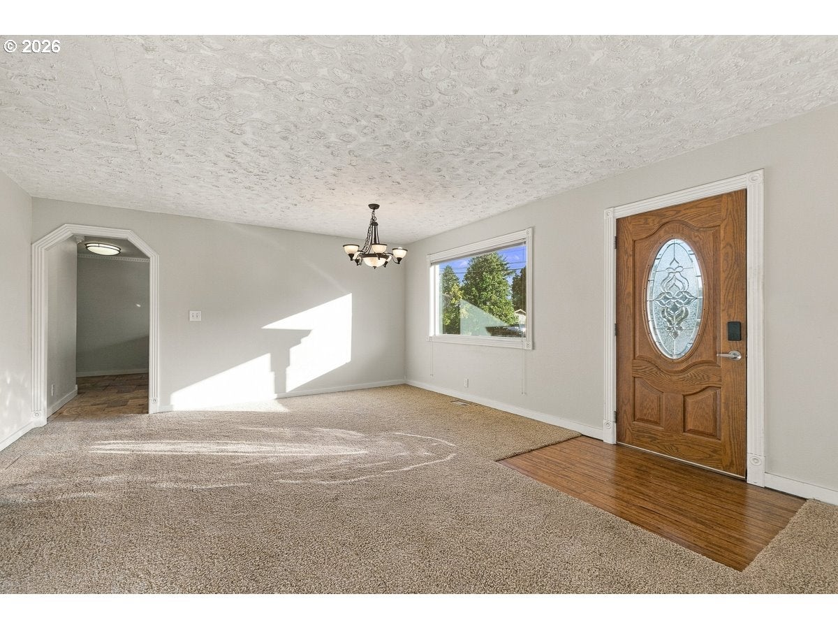 5375 SW ERICKSON AVE