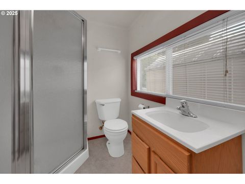Tiny photo for 47563 Union St, Oakridge, OR 97463 (MLS # 658034552)