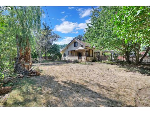 Tiny photo for 47563 Union St, Oakridge, OR 97463 (MLS # 658034552)
