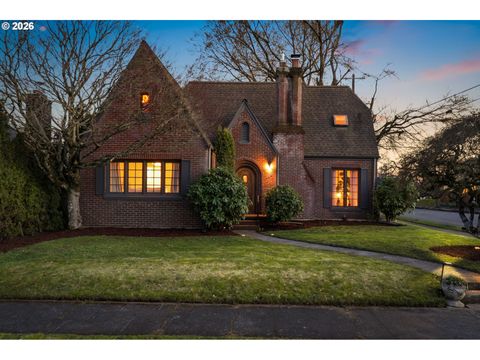 123 W 38TH ST Vancouver WA 98660