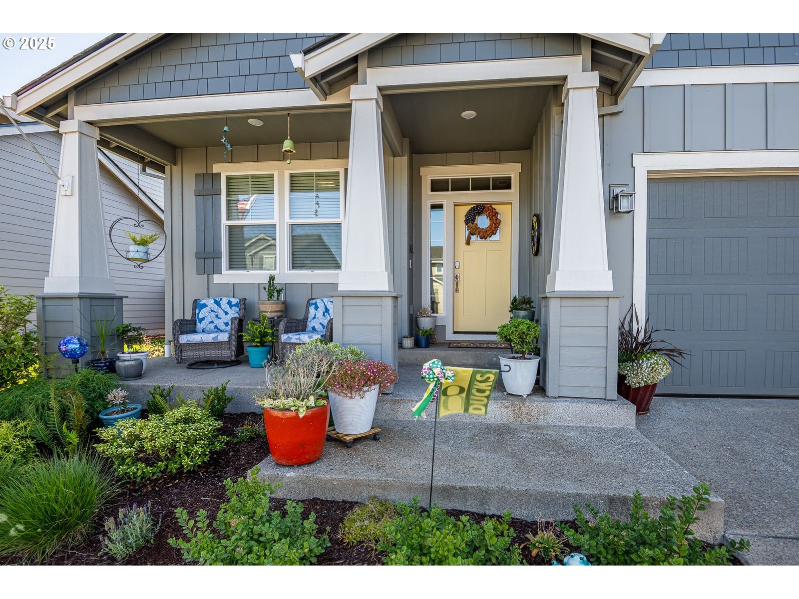 1407 Farmington DR