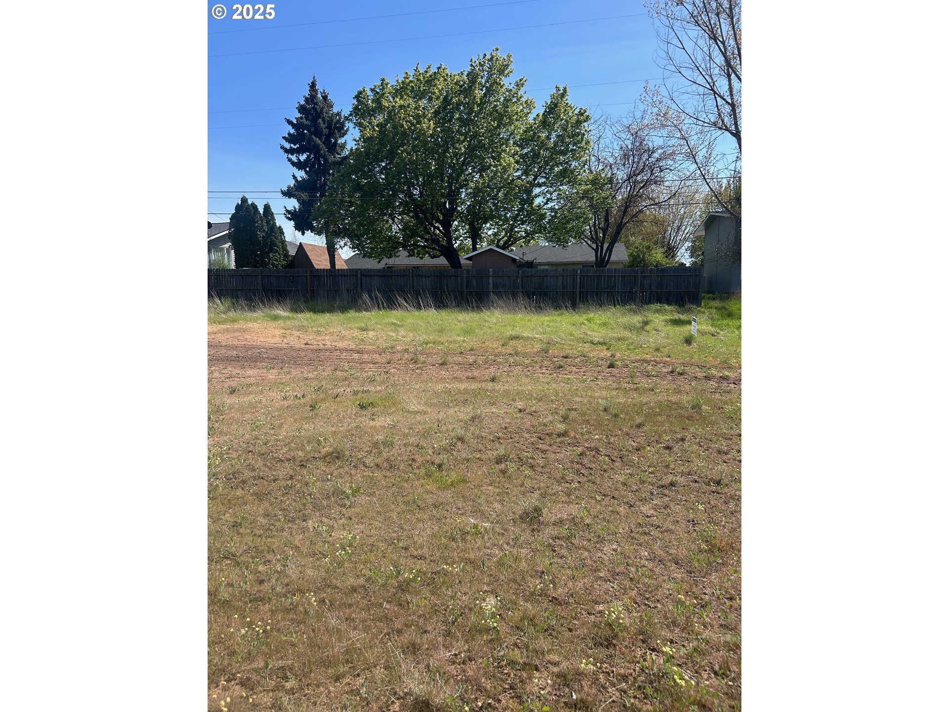 Photo 1 of 6 — E Court ST, Goldendale, WA 98620