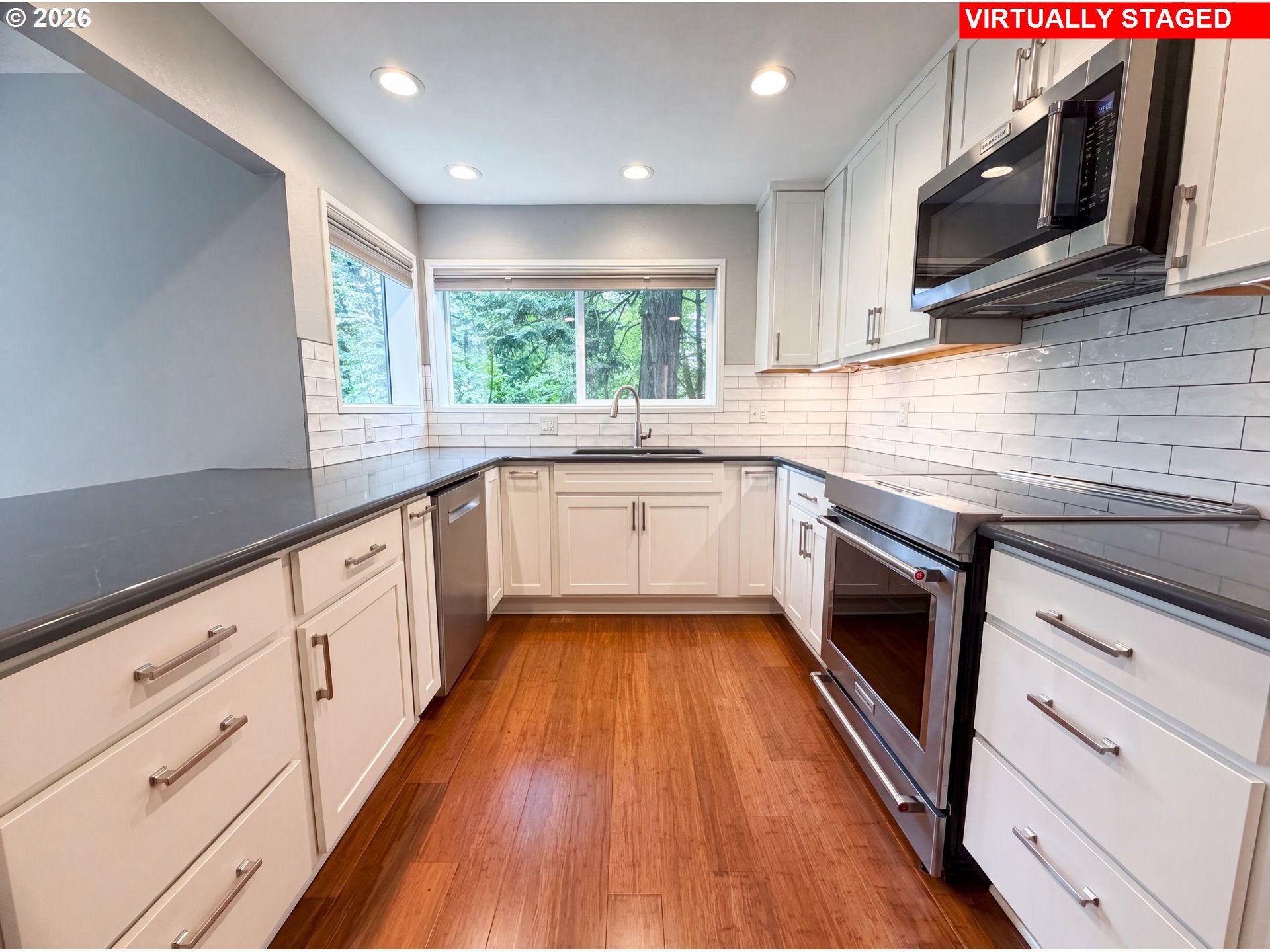 48 EAGLE CREST DR 5F