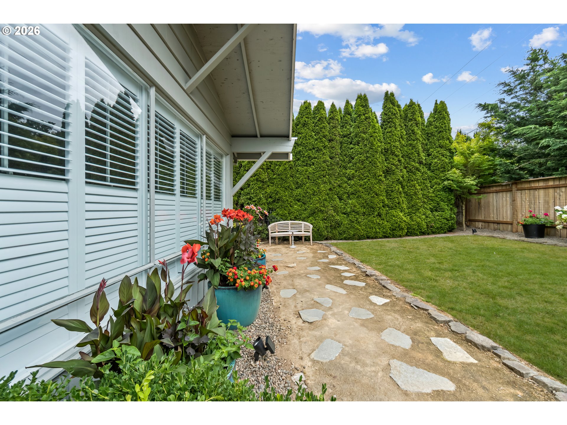 1795 FERNWOOD DR