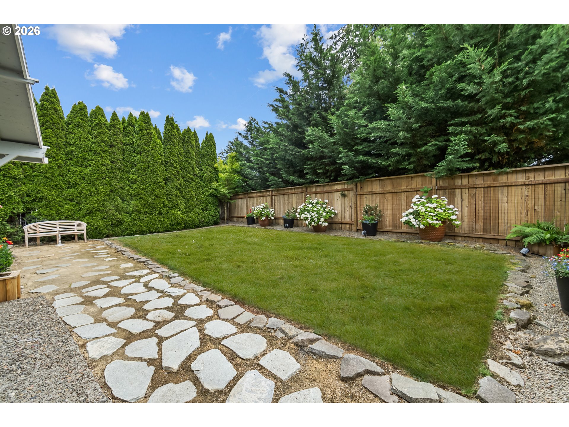 1795 FERNWOOD DR