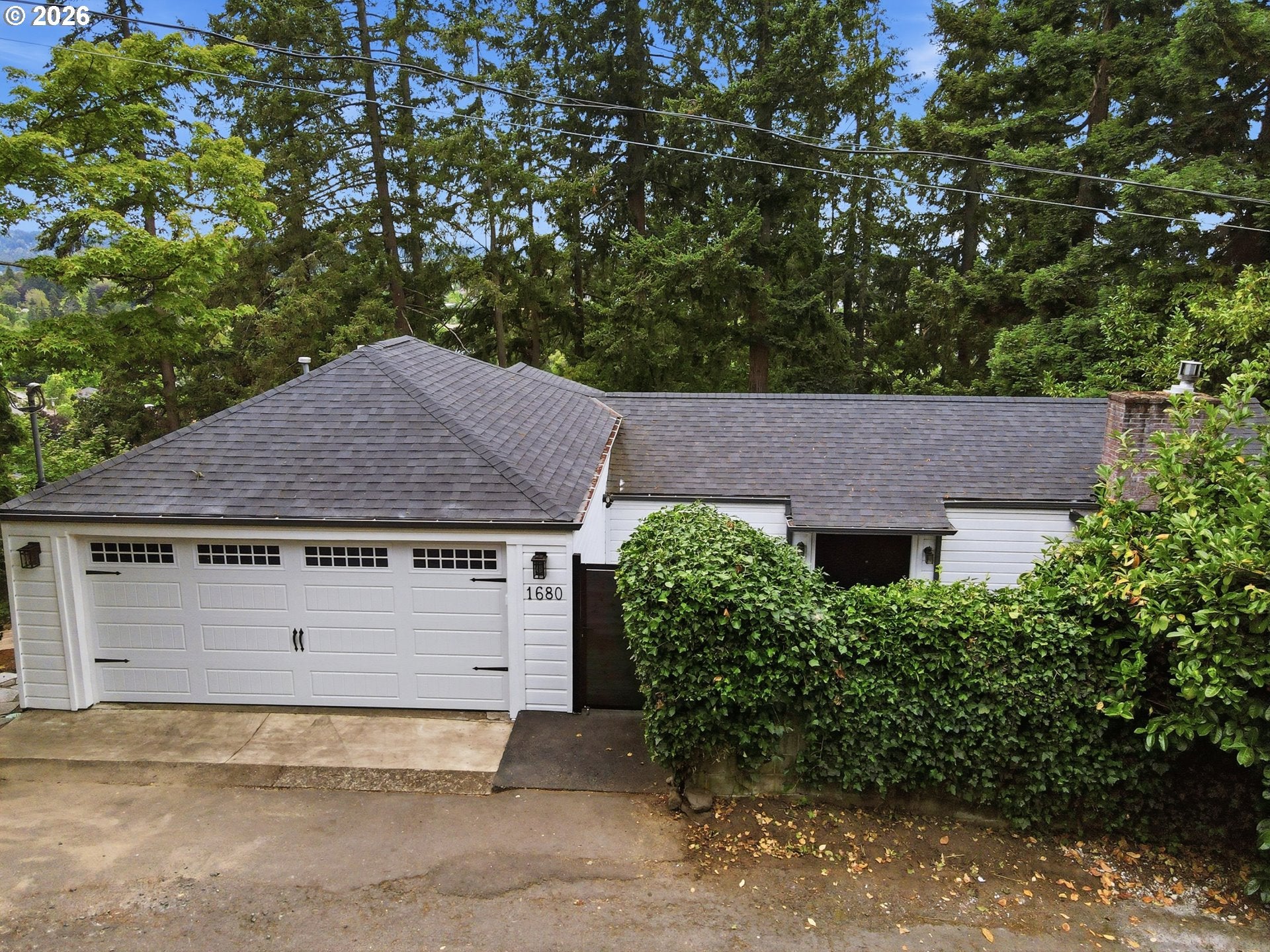 1680 WESTOVER DR