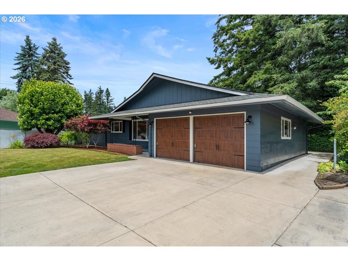422 NE 170TH AVE