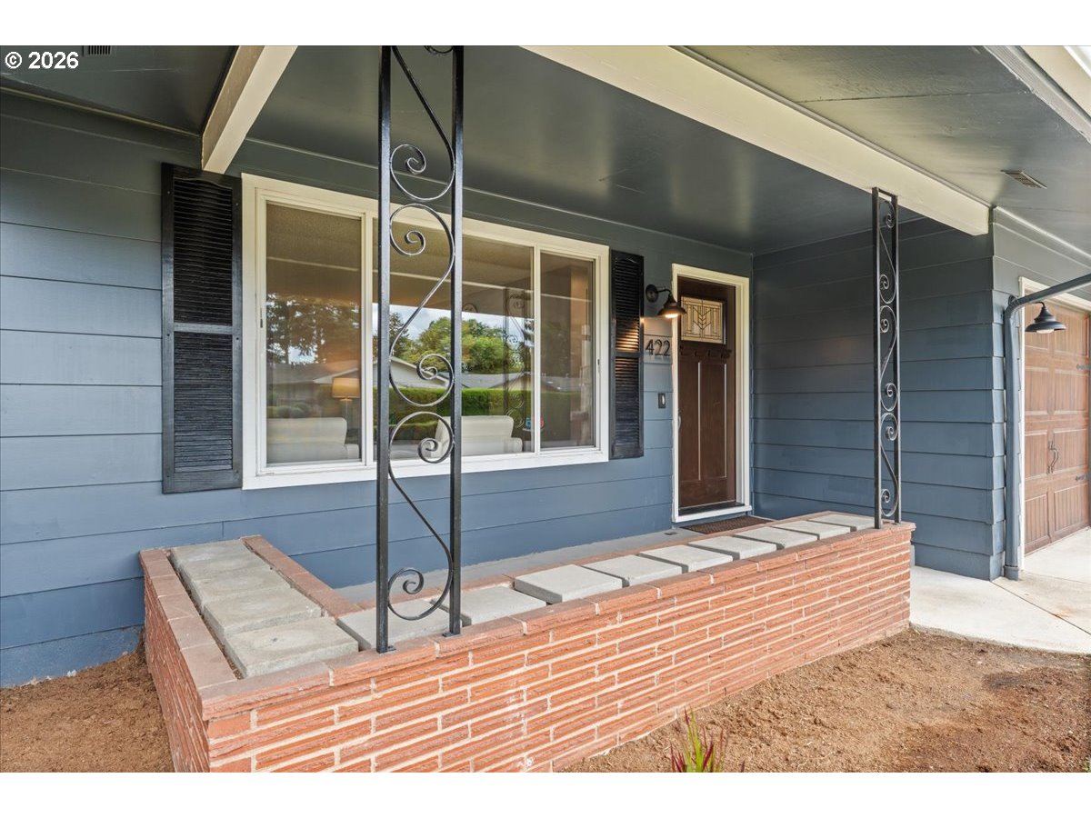 422 NE 170TH AVE