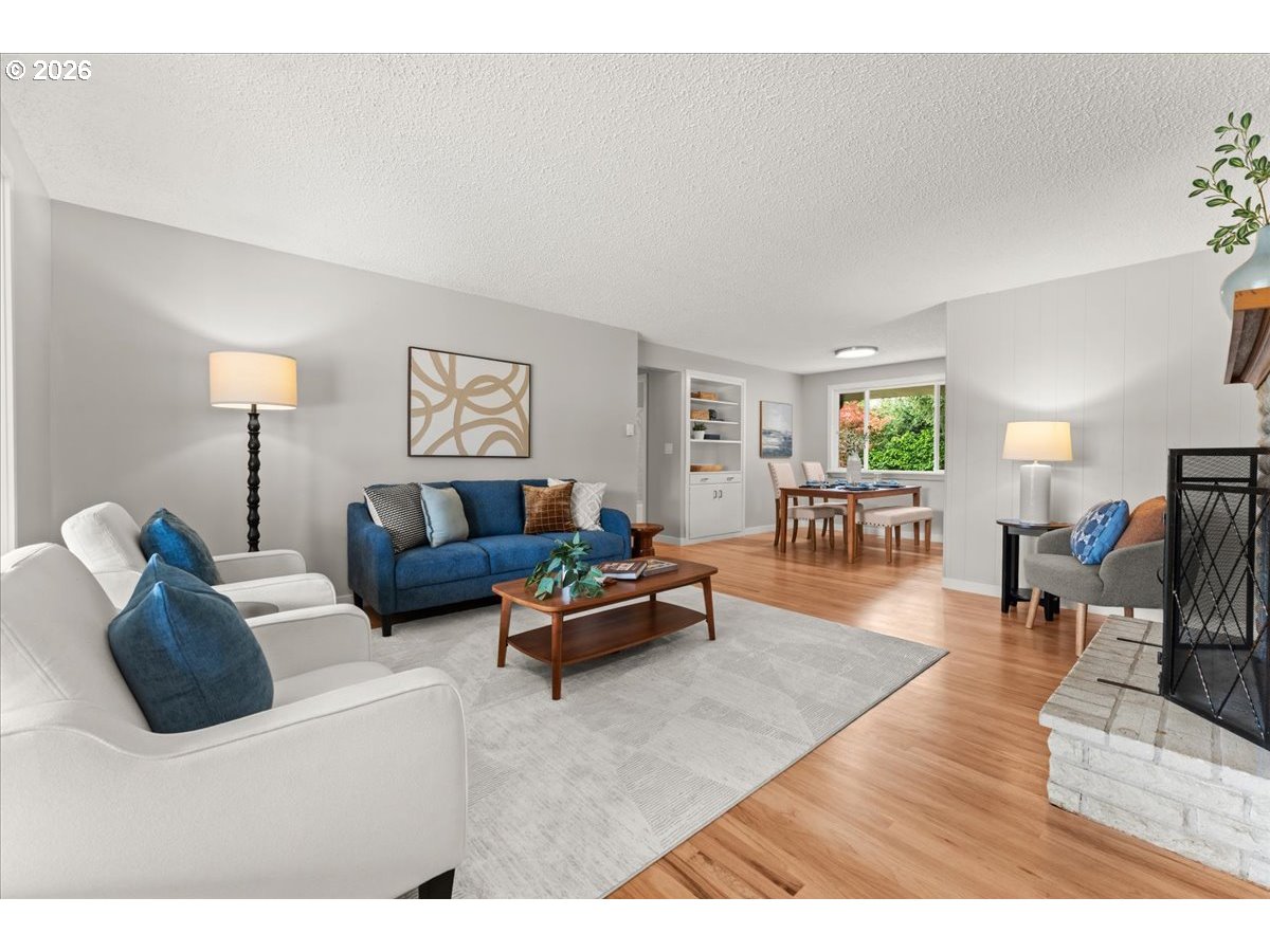 422 NE 170TH AVE