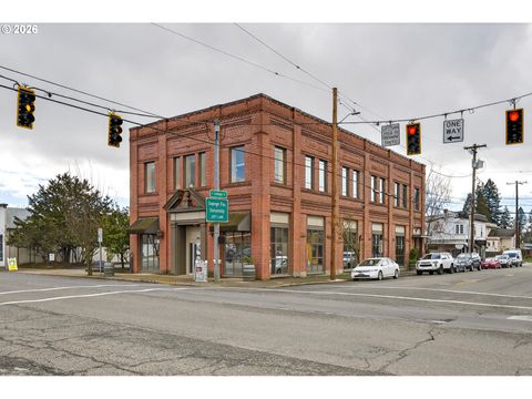 700 E 1ST ST Newberg OR 97132