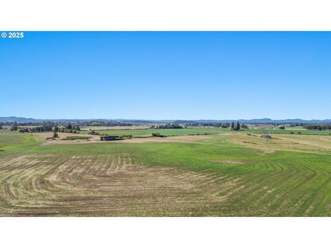 0 Clear Lake Road 01300 Eugene OR 97402
