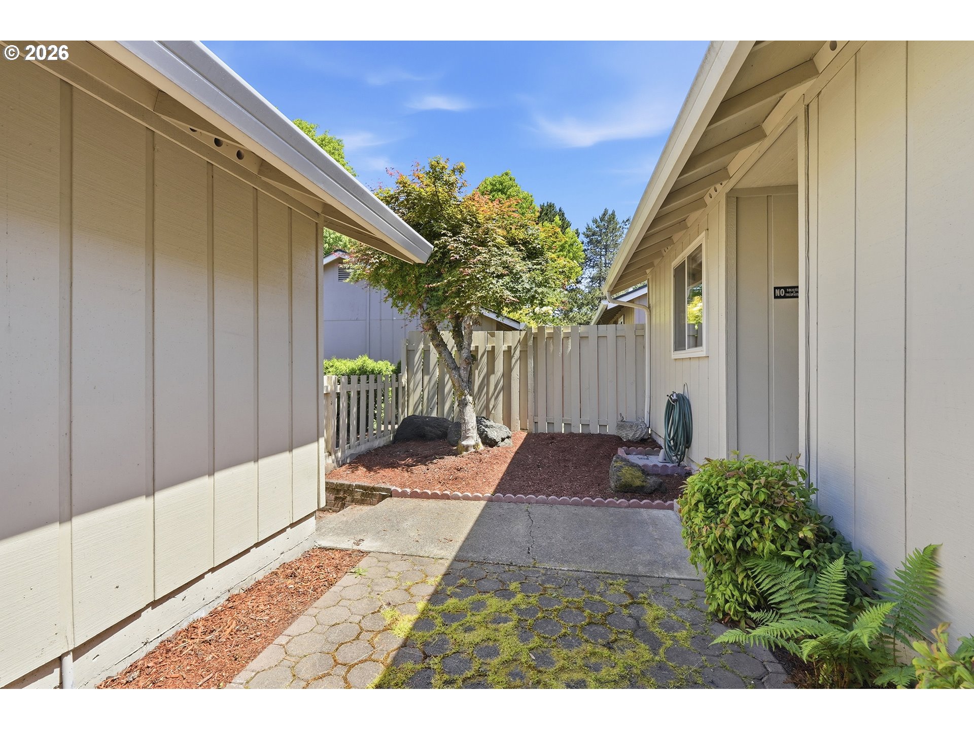 2986 SE BLUE BIRD DR