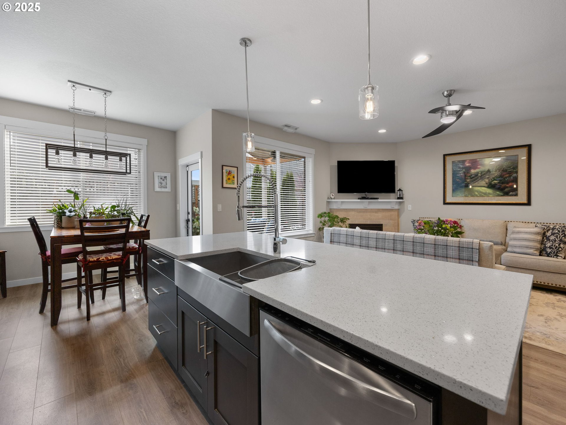2285 SE 11TH AVE