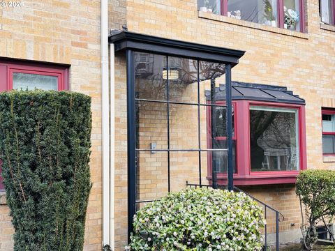 1436 NE 21ST AVE 23 Portland OR 97232