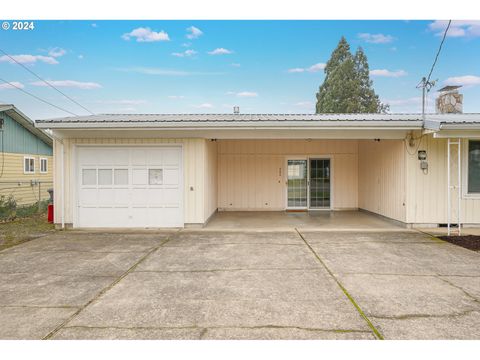 A home in Mt Angel