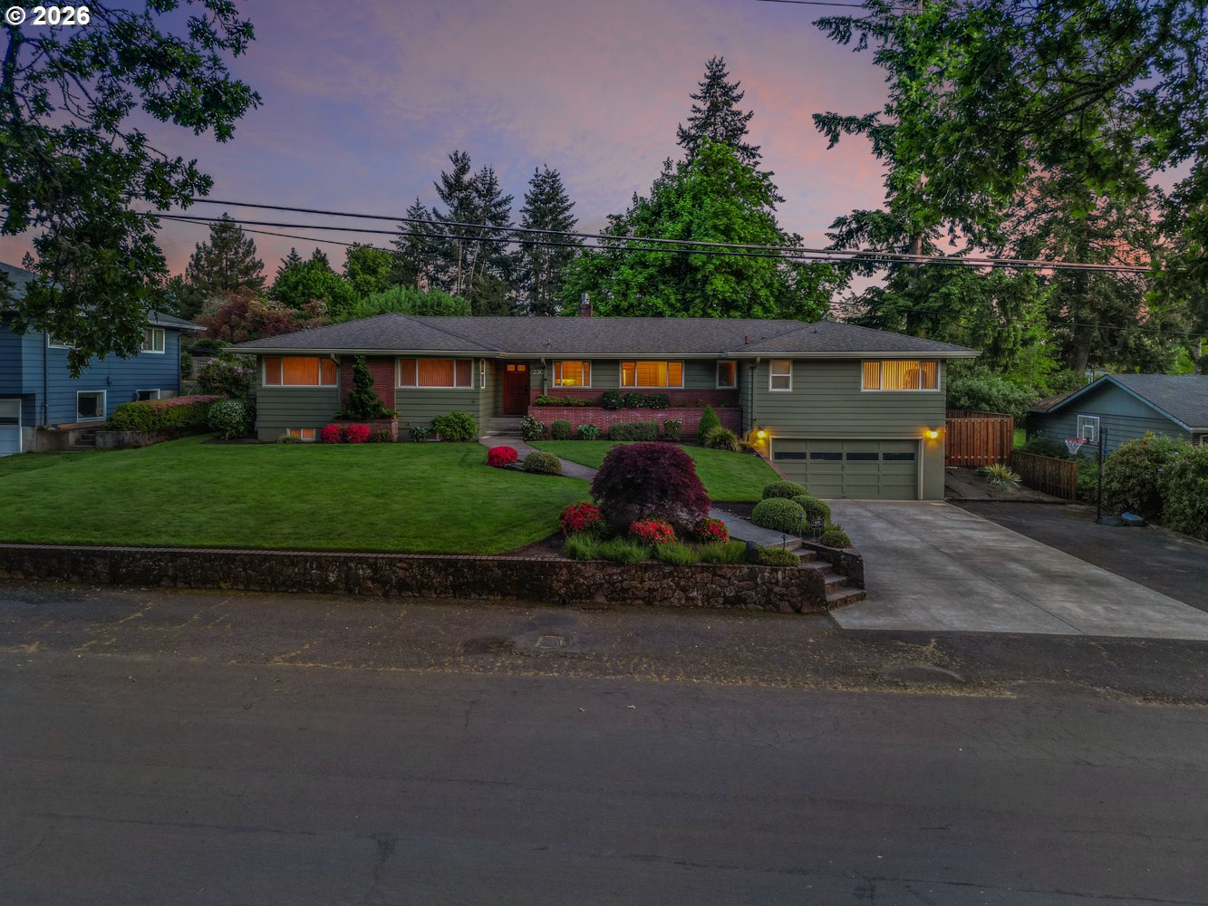 230 PARK DR
