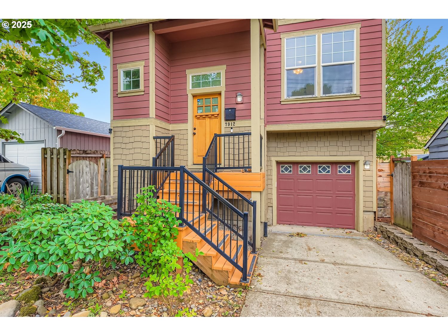 7912 NE KLICKITAT ST