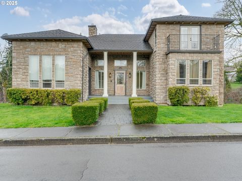 4353 M DR Washougal WA 98671