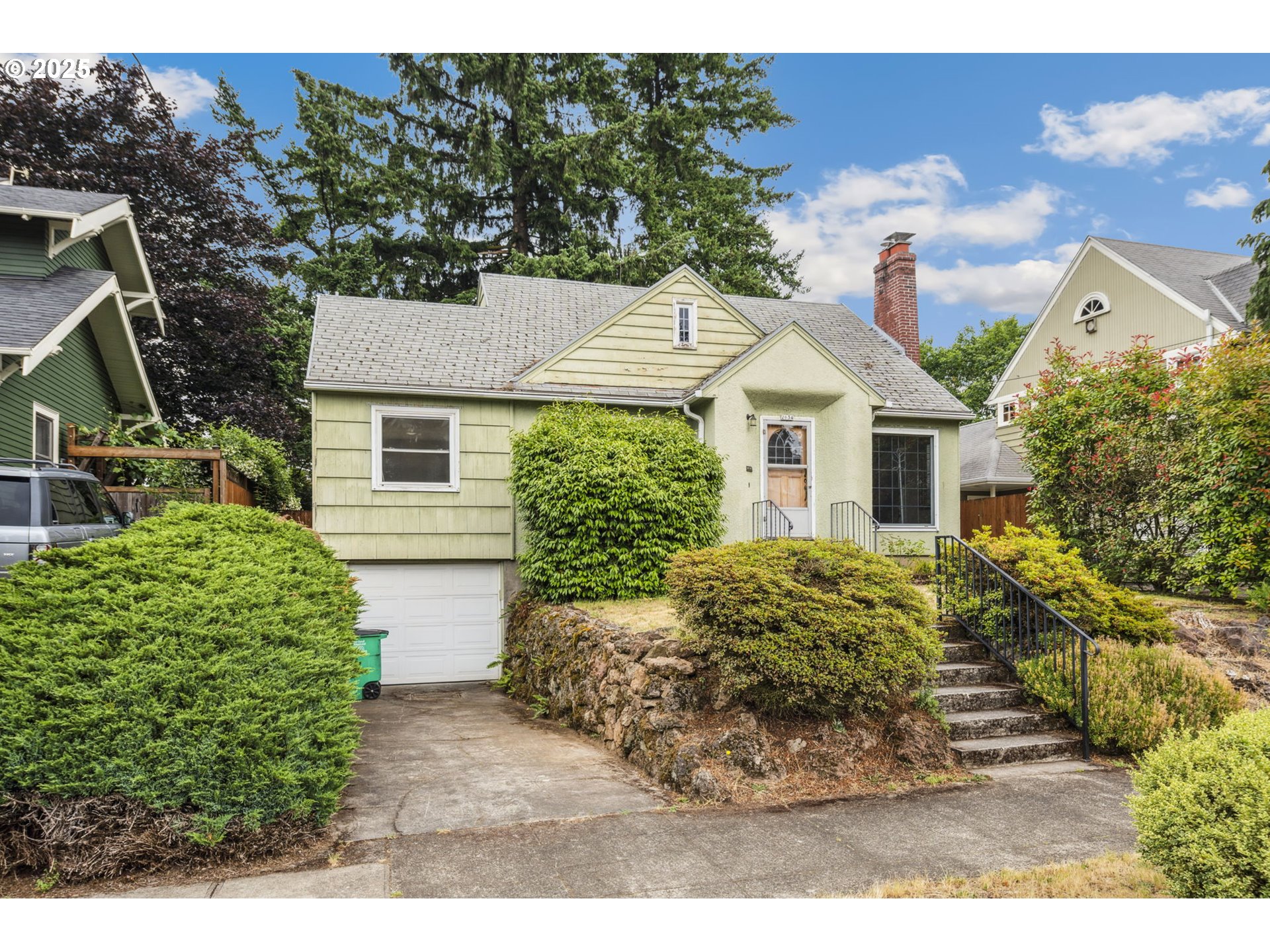 2634 NE 65TH AVE