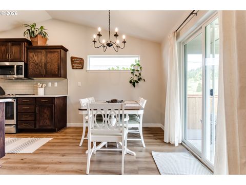 Tiny photo for 195 Rockcrest Dr, Lowell, OR 97452 (MLS # 507281719)