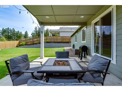 Tiny photo for 195 Rockcrest Dr, Lowell, OR 97452 (MLS # 507281719)
