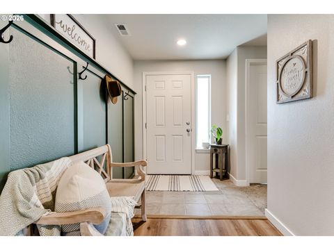 Tiny photo for 195 Rockcrest Dr, Lowell, OR 97452 (MLS # 507281719)