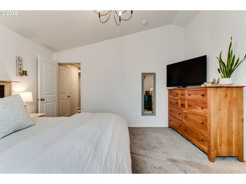 Tiny photo for 195 Rockcrest Dr, Lowell, OR 97452 (MLS # 507281719)