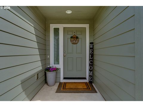 Tiny photo for 195 Rockcrest Dr, Lowell, OR 97452 (MLS # 507281719)