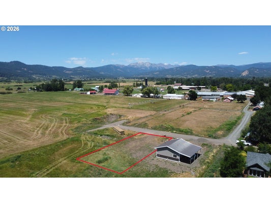 KELLOGG ST, HALFWAY, OR 97834 - Image 51269e262b22892fda141a183ea8dc3e/2013171574