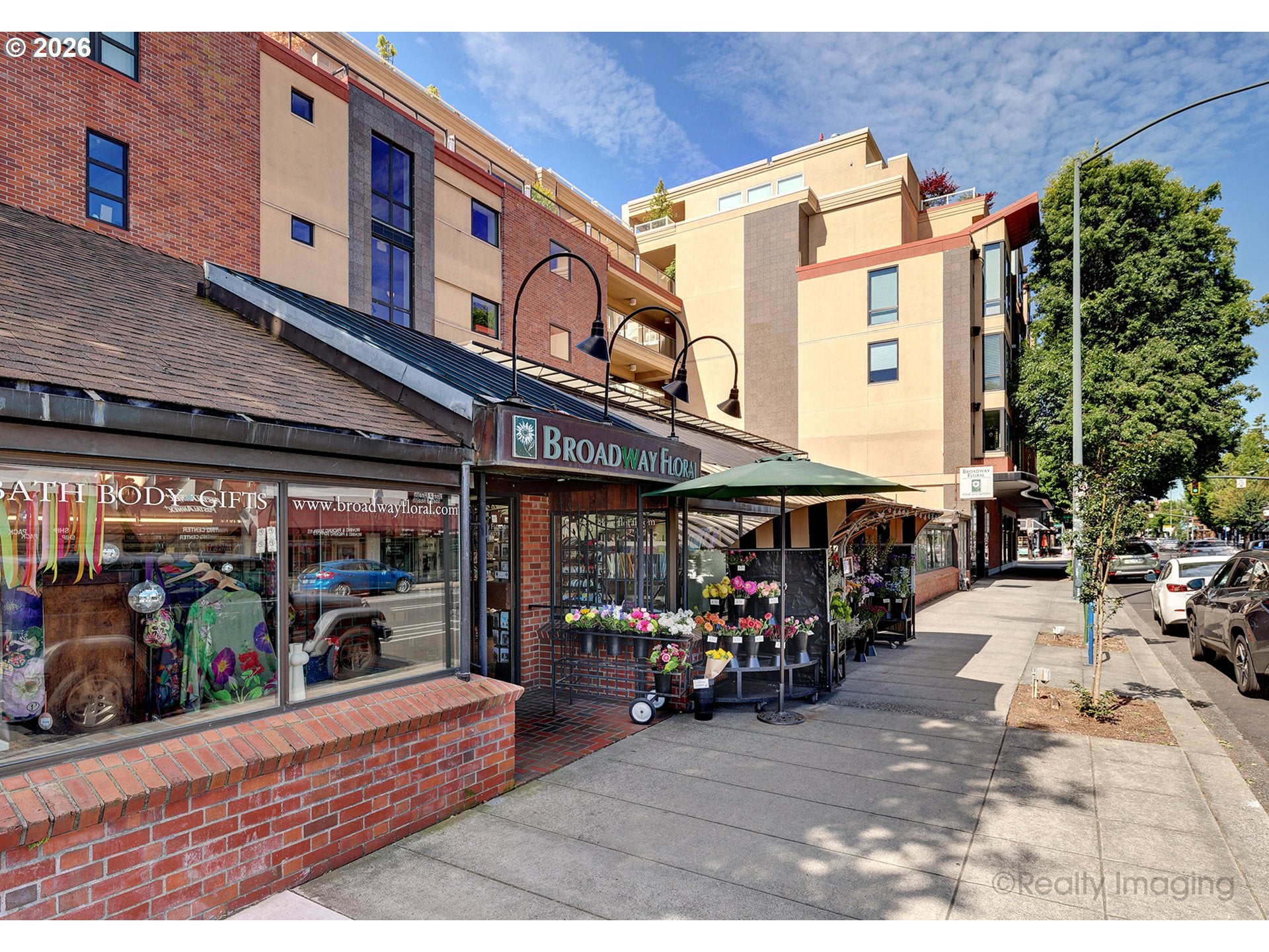 1620 NE BROADWAY ST 228