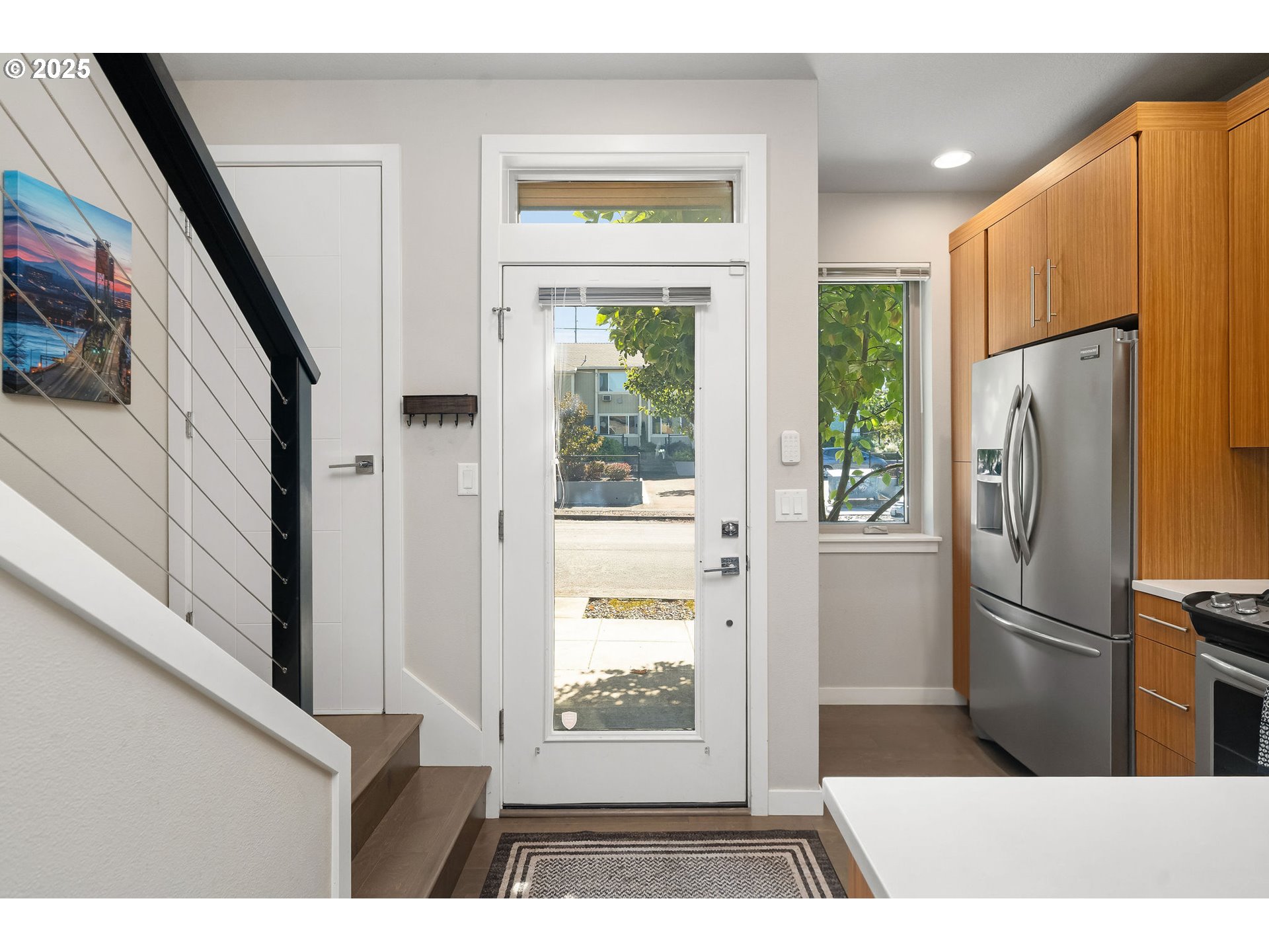 2013 SE YAMHILL ST