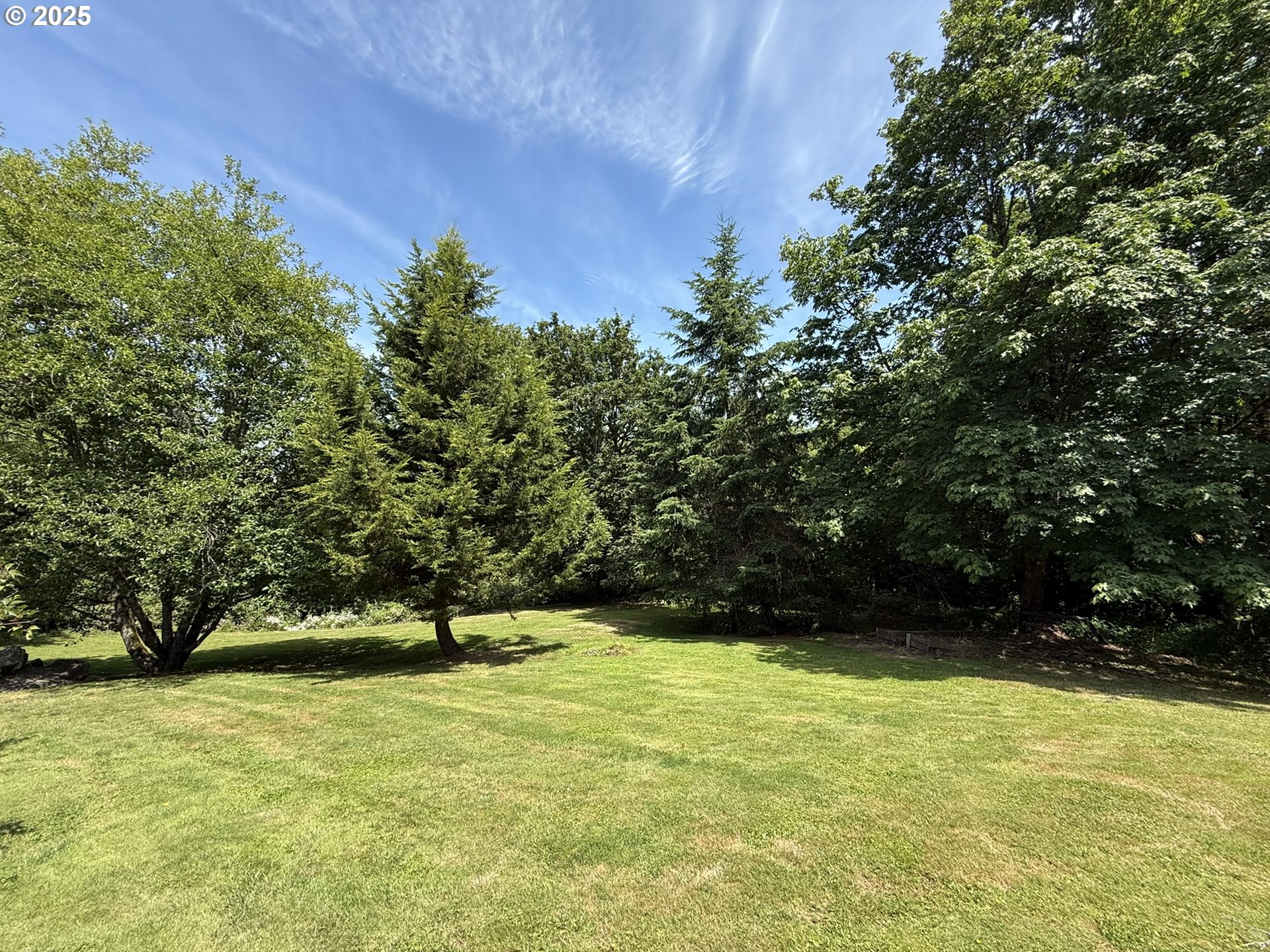 2302 NW LACENTER RD