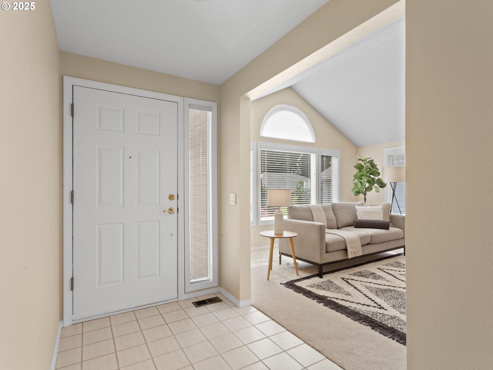 Tigard, Oregon 97224, United States, 2 Bedrooms Bedrooms, ,2 BathroomsBathrooms,Residential,Pending,159622