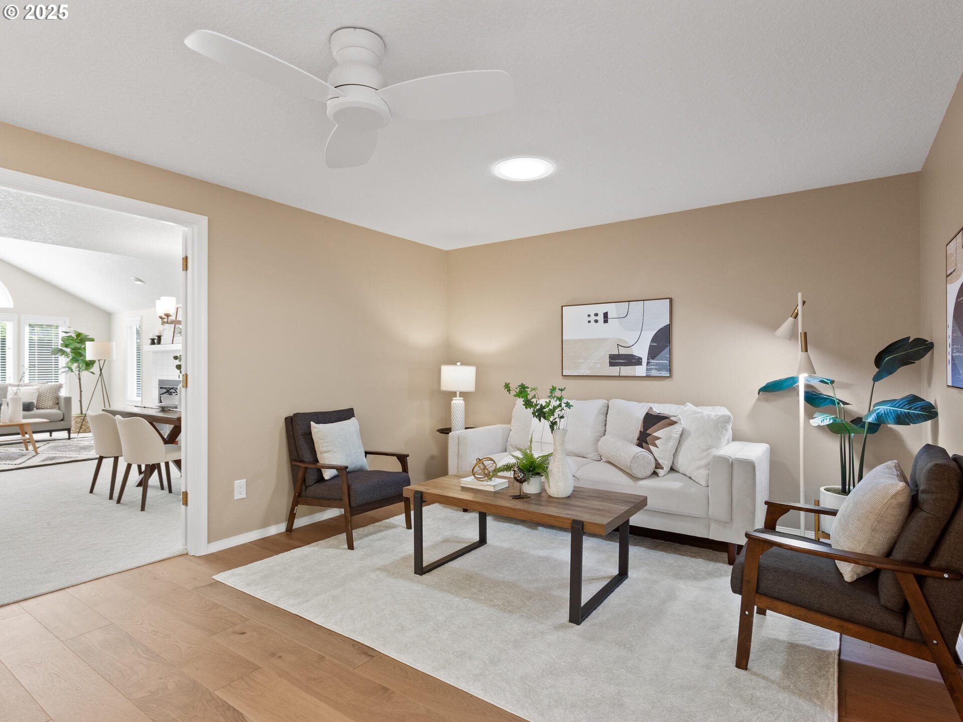 Tigard, Oregon 97224, United States, 2 Bedrooms Bedrooms, ,2 BathroomsBathrooms,Residential,Pending,159622