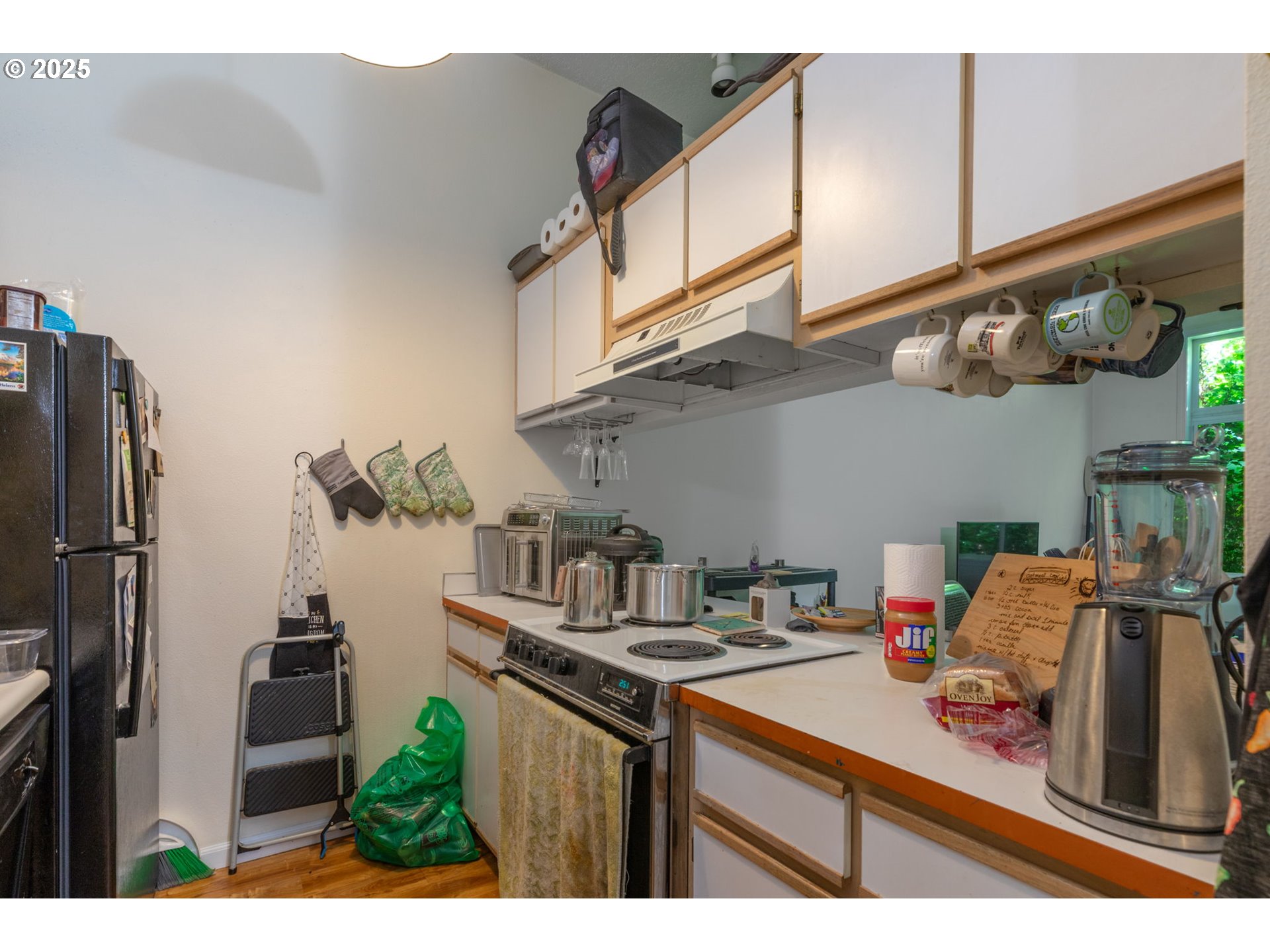 1910 SW 18TH AVE 23