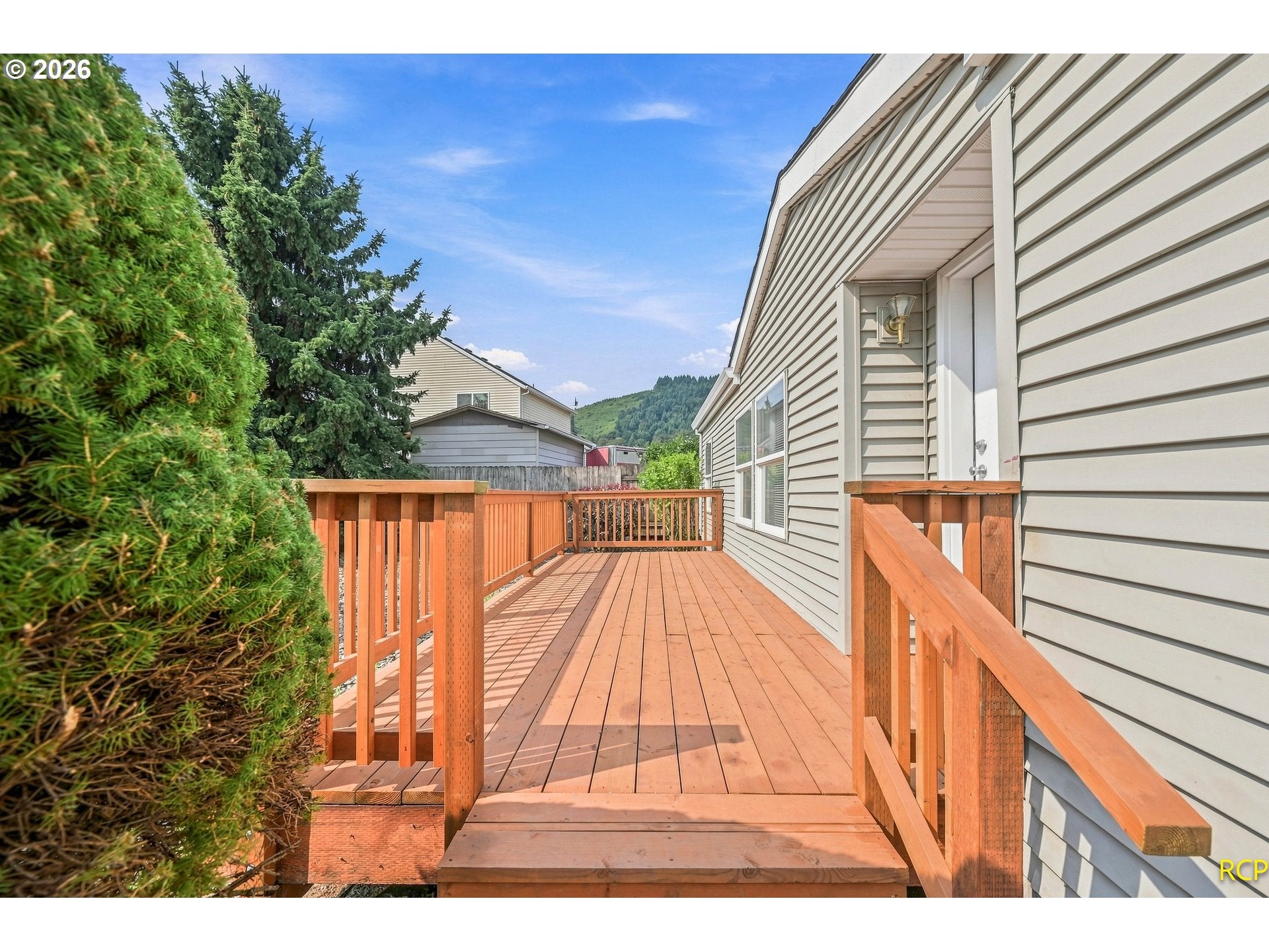 375 METLAKO WAY 8