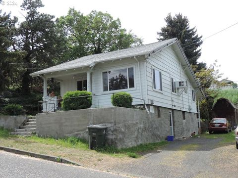 A home in The Dalles