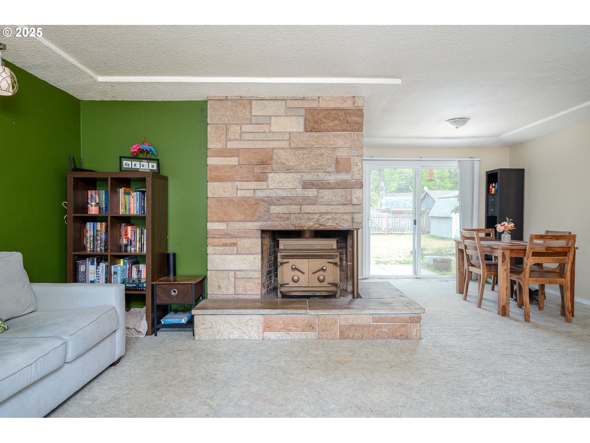 1505 NW 4TH ST