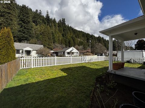 Tiny photo for 46788 Sunset Ave, Westfir, OR 97492 (MLS # 688981460)