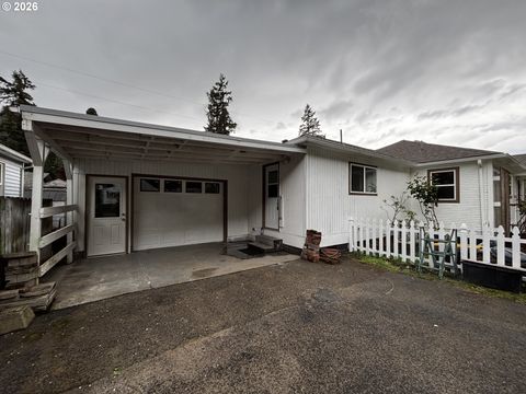 Tiny photo for 46788 Sunset Ave, Westfir, OR 97492 (MLS # 688981460)