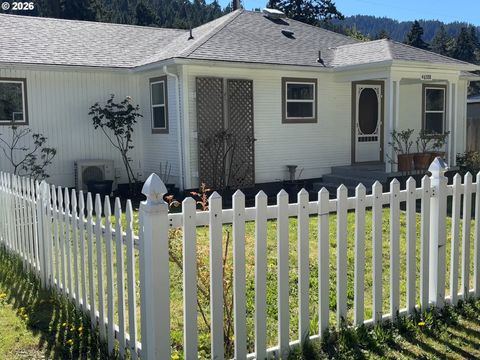 Tiny photo for 46788 Sunset Ave, Westfir, OR 97492 (MLS # 688981460)