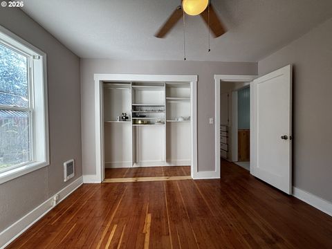 Tiny photo for 46788 Sunset Ave, Westfir, OR 97492 (MLS # 688981460)