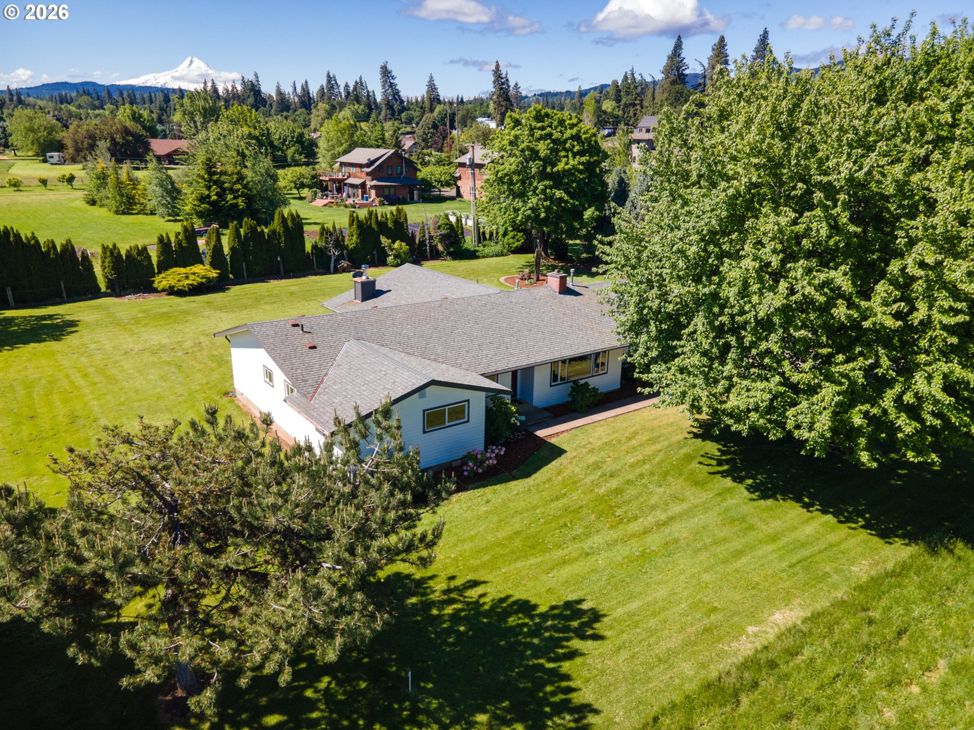 4319 BELMONT DR