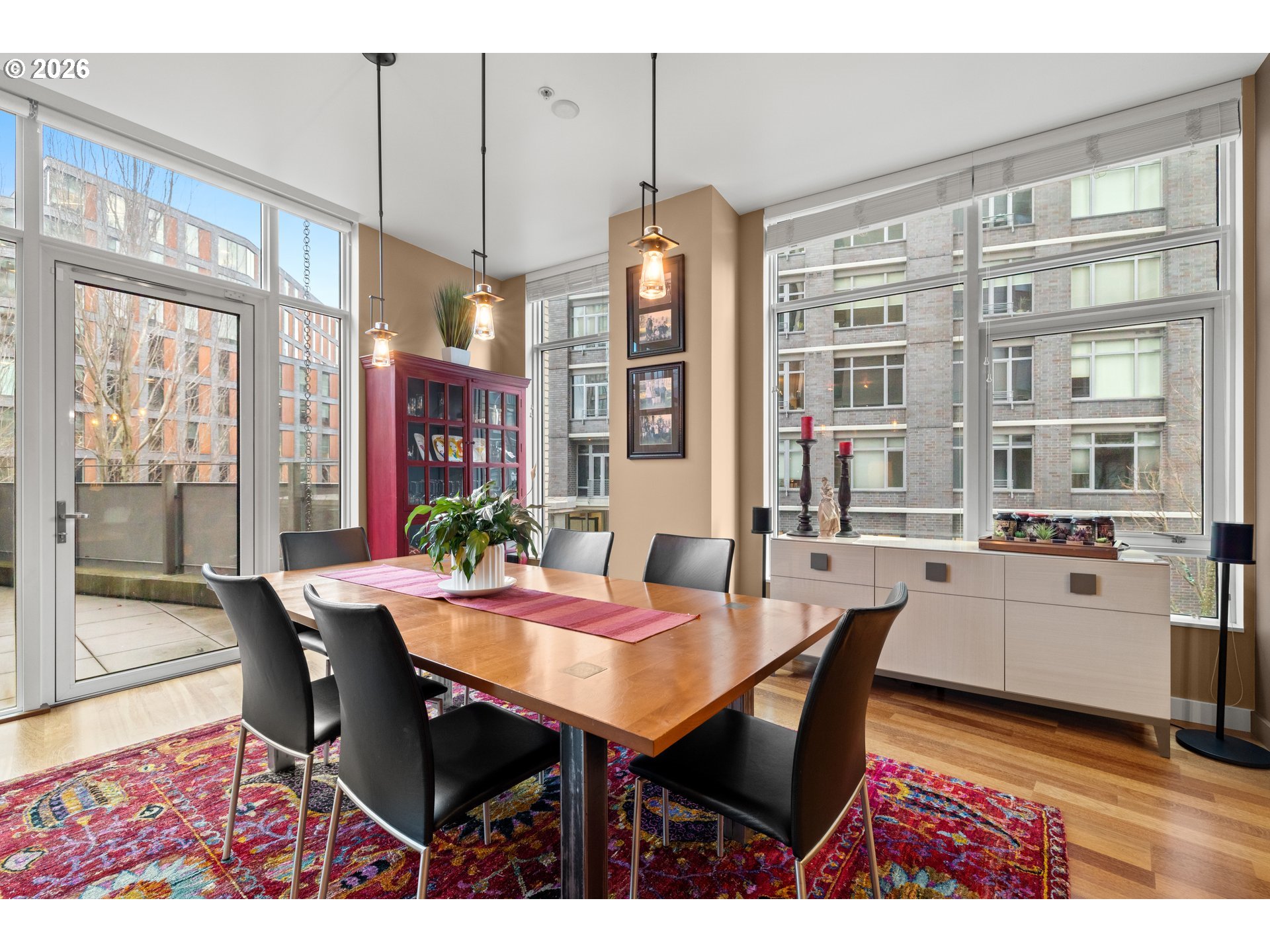 949 NW OVERTON ST 301